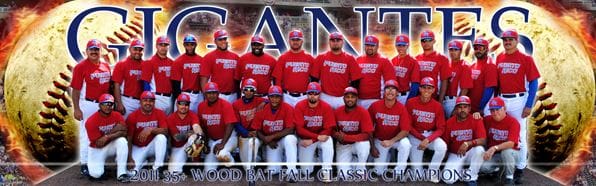 Gigantes Fall Classic Group Photo in Red Uniform